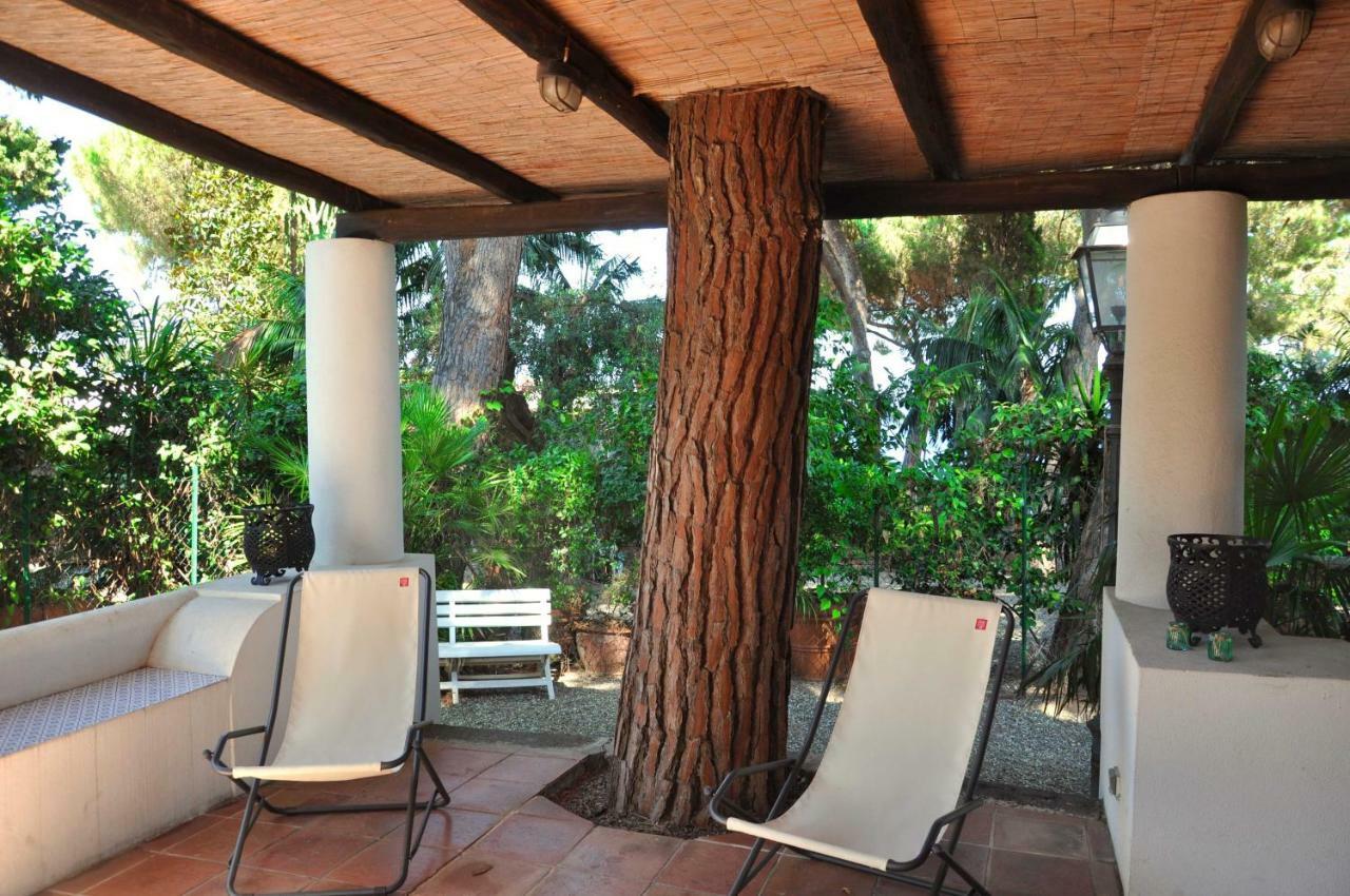 Casa Capiciana - Punta Rotolo Lägenhet Milazzo Exteriör bild